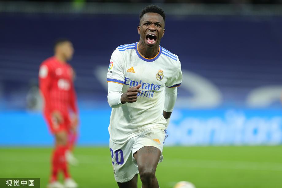 尤其是在阵 尤其是在阵