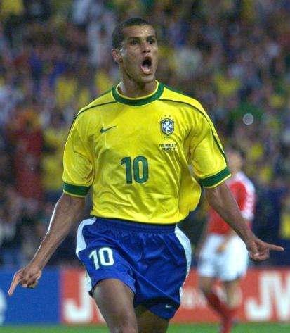 不断雕琢 不断雕琢